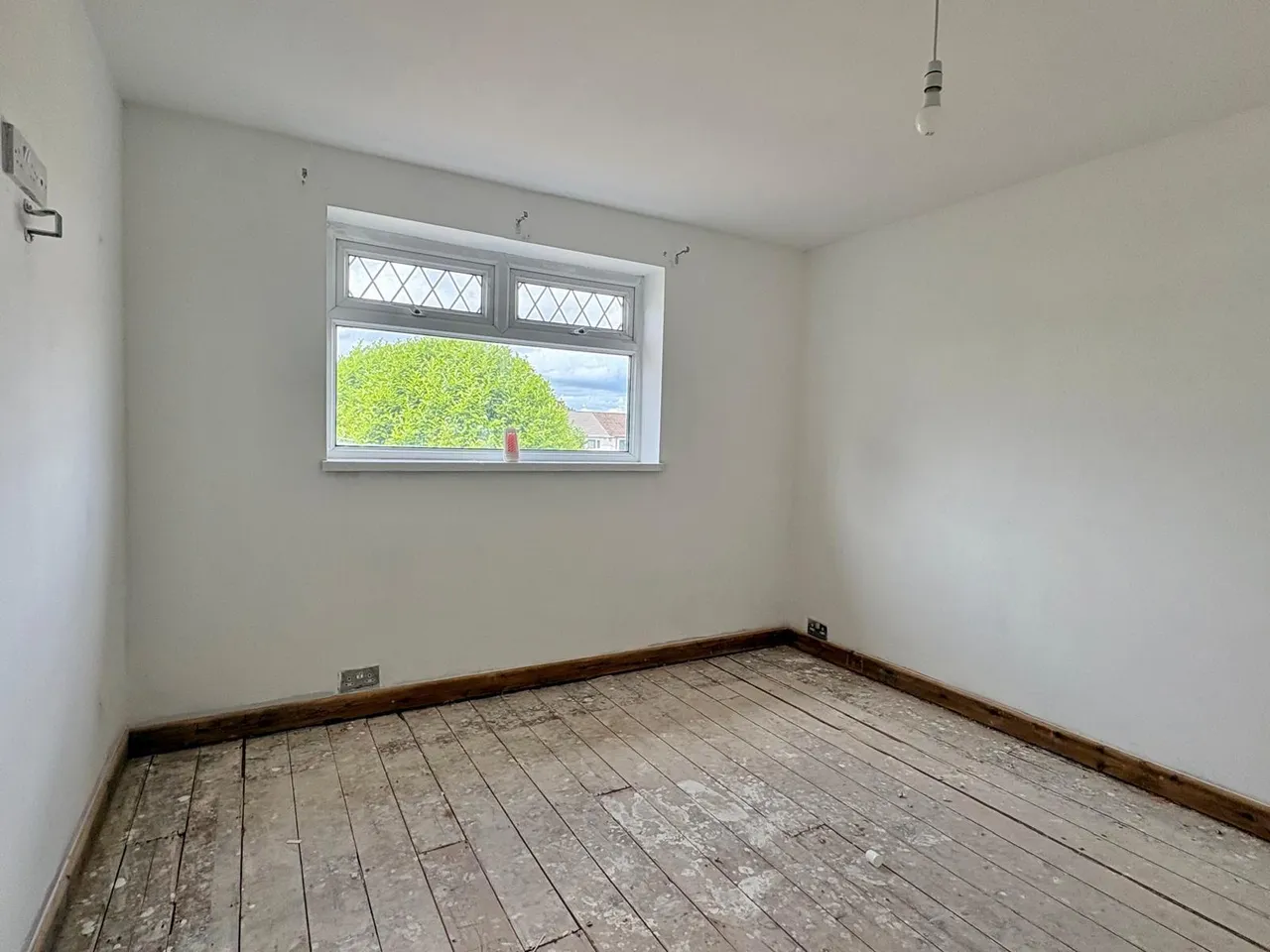 Dew Crescent, Cardiff, CF5, photo 13