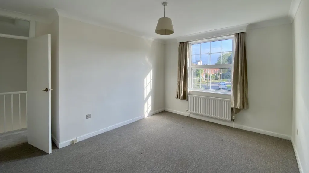 Wykeham Place, Lymington, SO41, photo 12