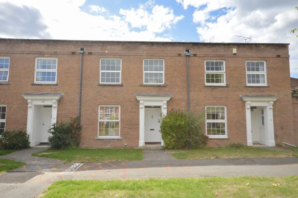Wykeham Place, Lymington, SO41, photo 17