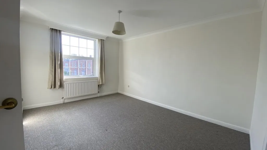 Wykeham Place, Lymington, SO41, photo 11
