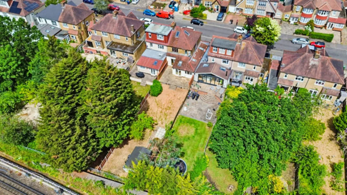 Cambridge Road, North Harrow, HA2, photo 27