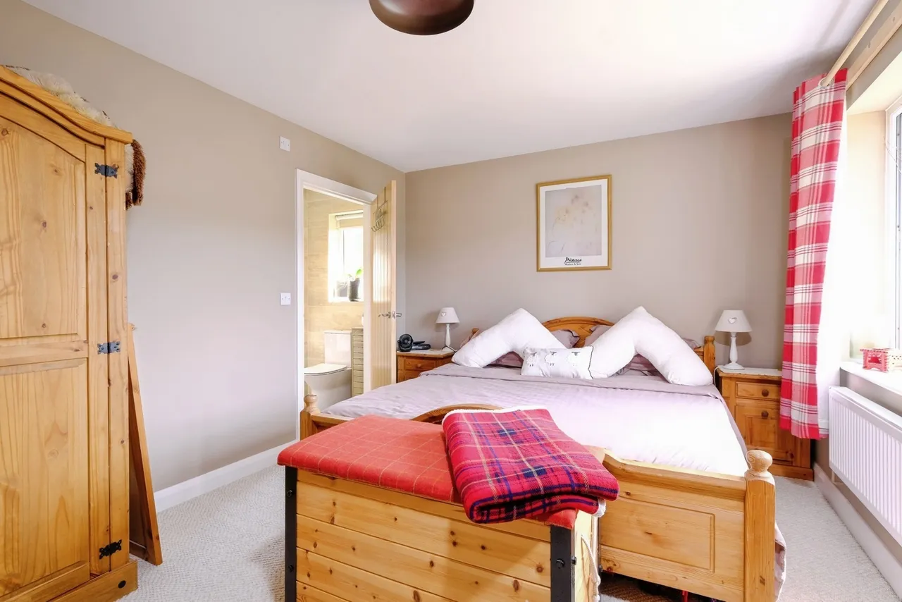 Cwrt Cwmdulais, Seven Sisters, SA10, photo 11