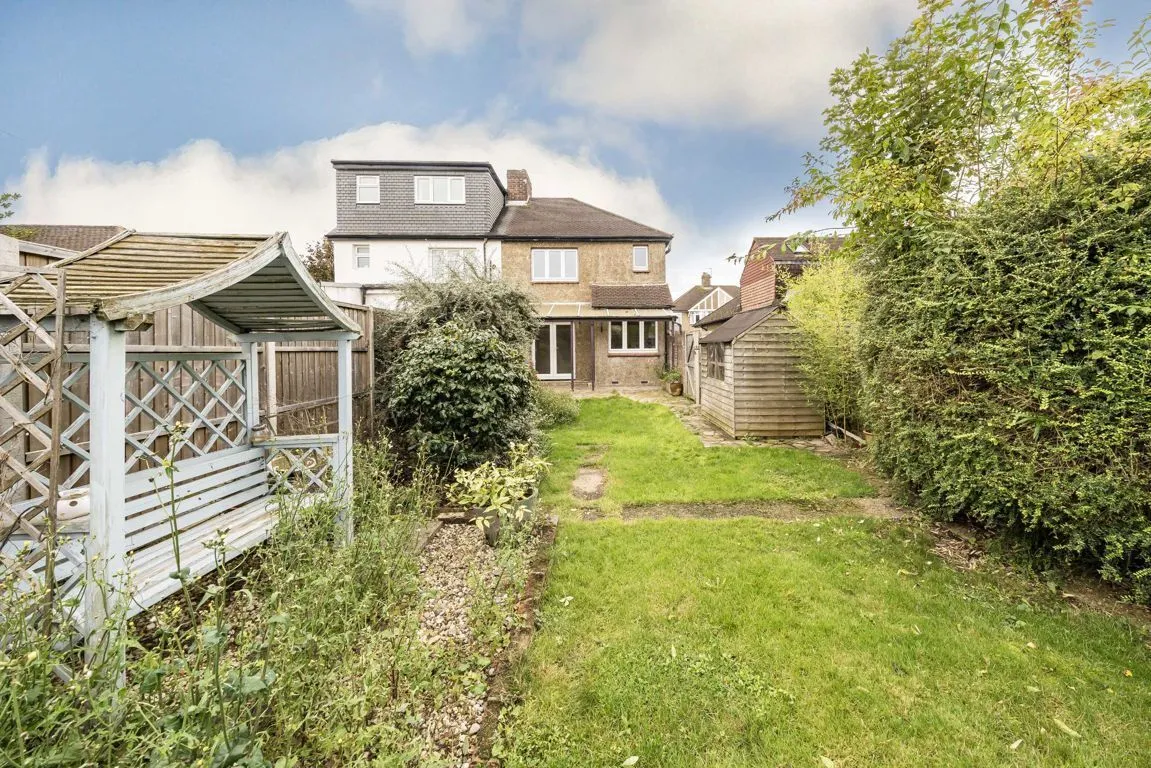 Glasbrook Avenue, TW2, photo 4