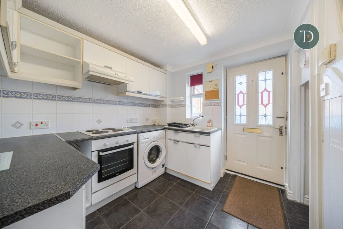 Redwood Drive, Elton, CH2 4RT, photo 3