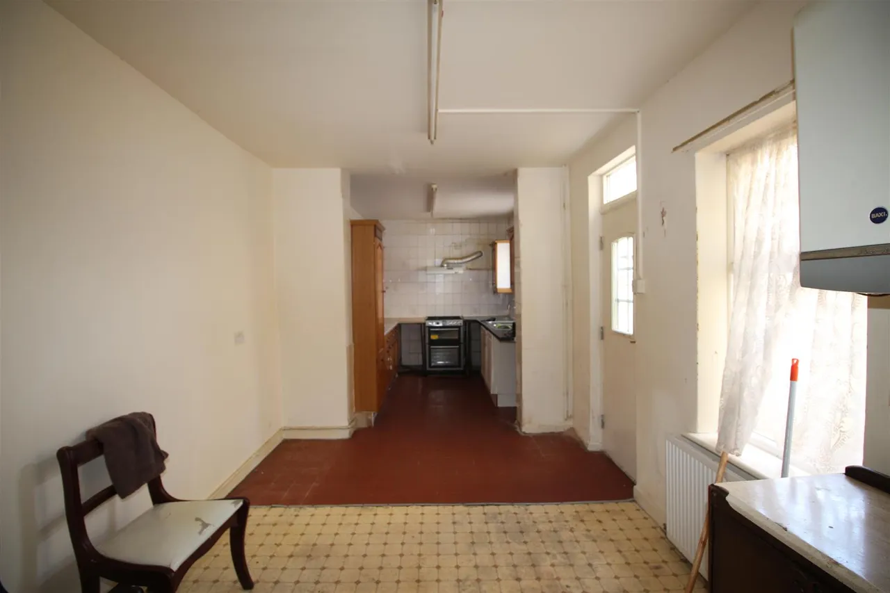 Lytton Avenue, Manchester, M8 0SQ, photo 5