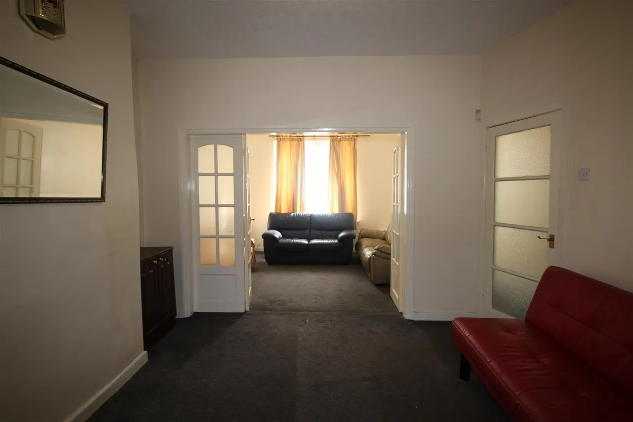 Lytton Avenue, Manchester, M8 0SQ, photo 4