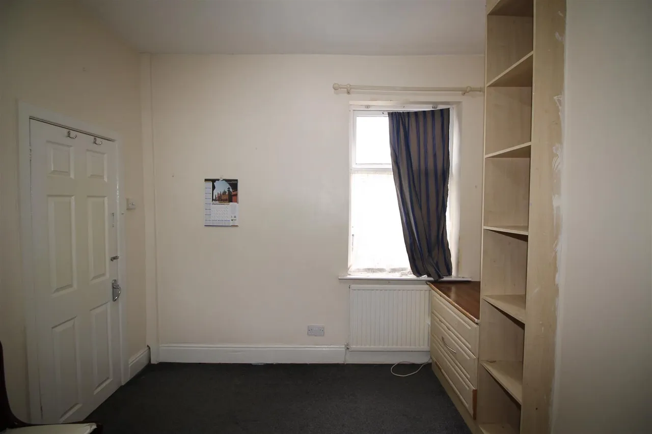Lytton Avenue, Manchester, M8 0SQ, photo 10