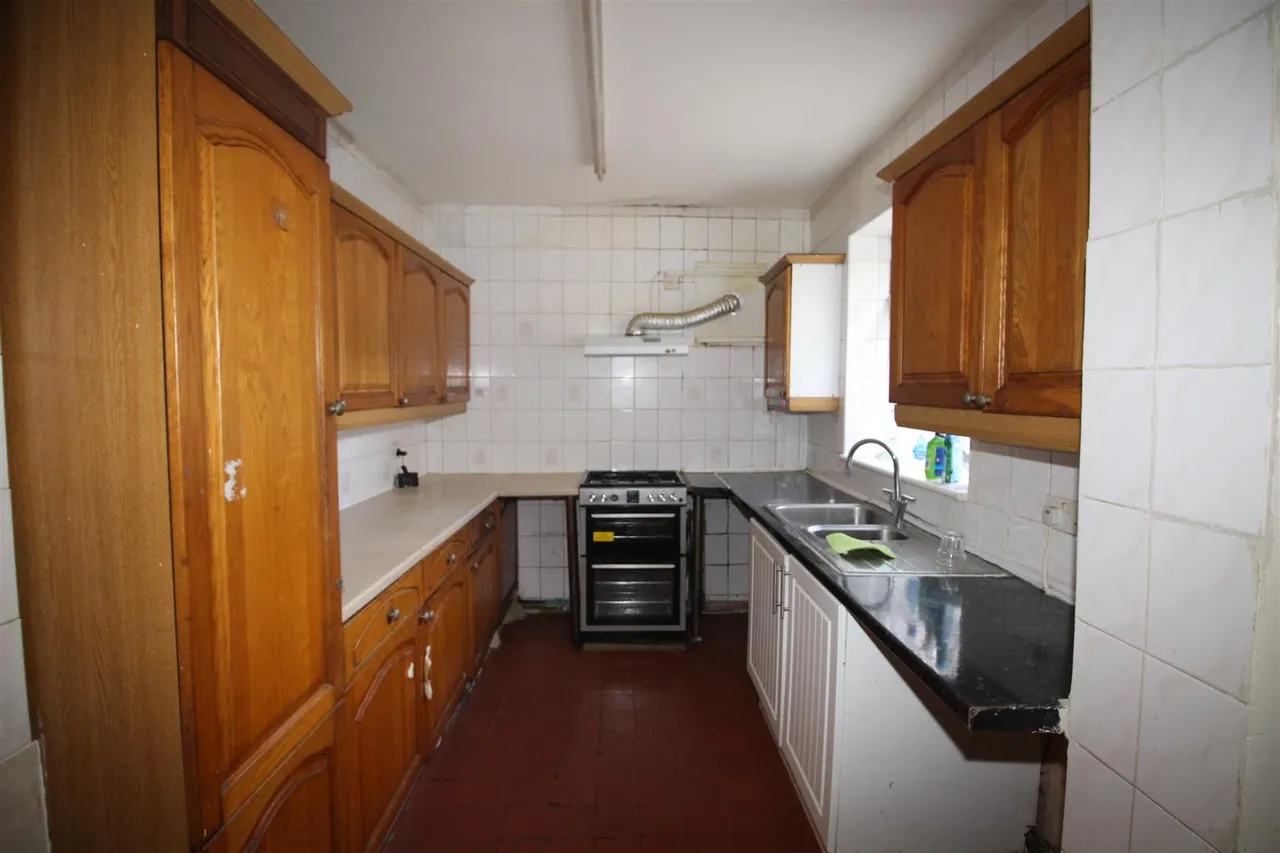 Lytton Avenue, Manchester, M8 0SQ, photo 7