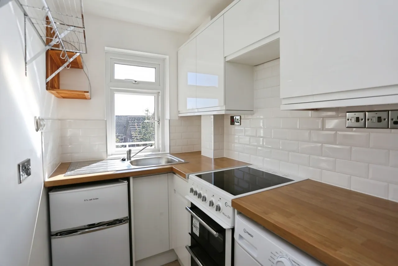 Shirley Road, Southampton, SO15, photo 5