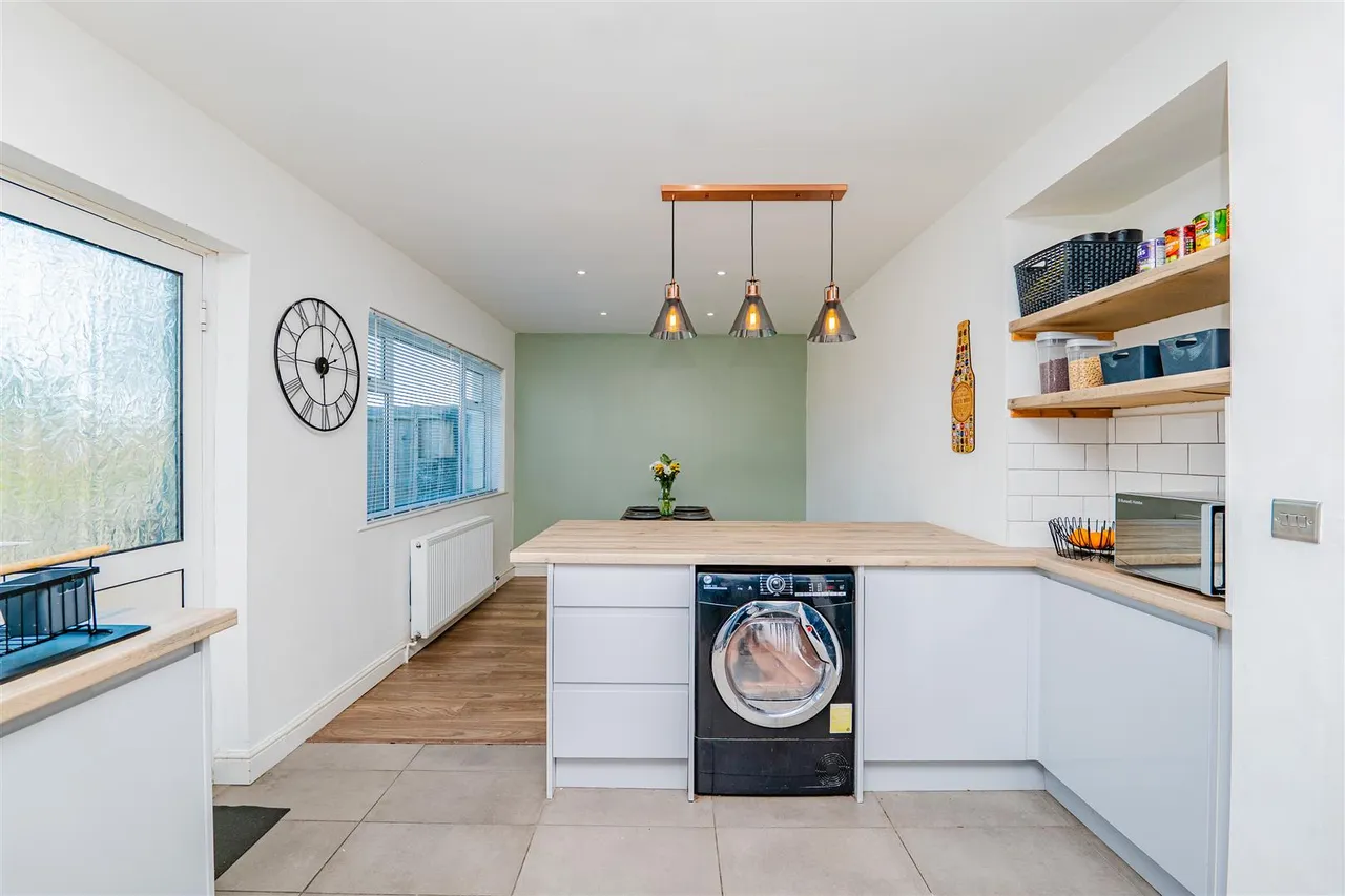 Collard Crescent, Barry, CF62 9AN, photo 12