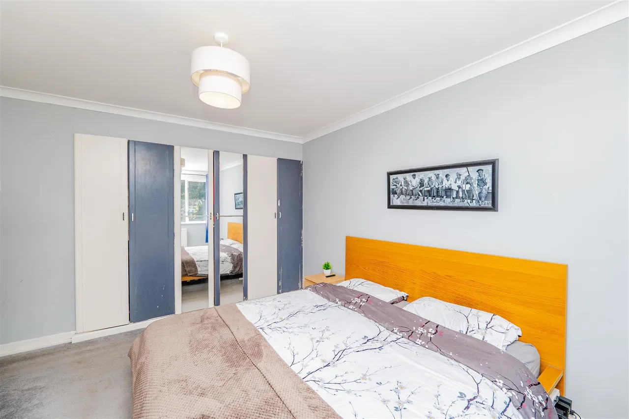 Collard Crescent, Barry, CF62 9AN, photo 25