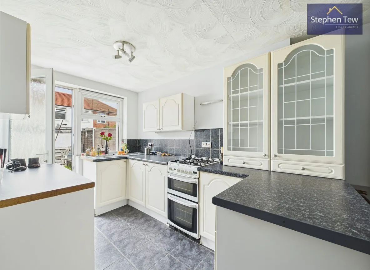 Falkland Avenue, Blackpool, FY4, photo 3
