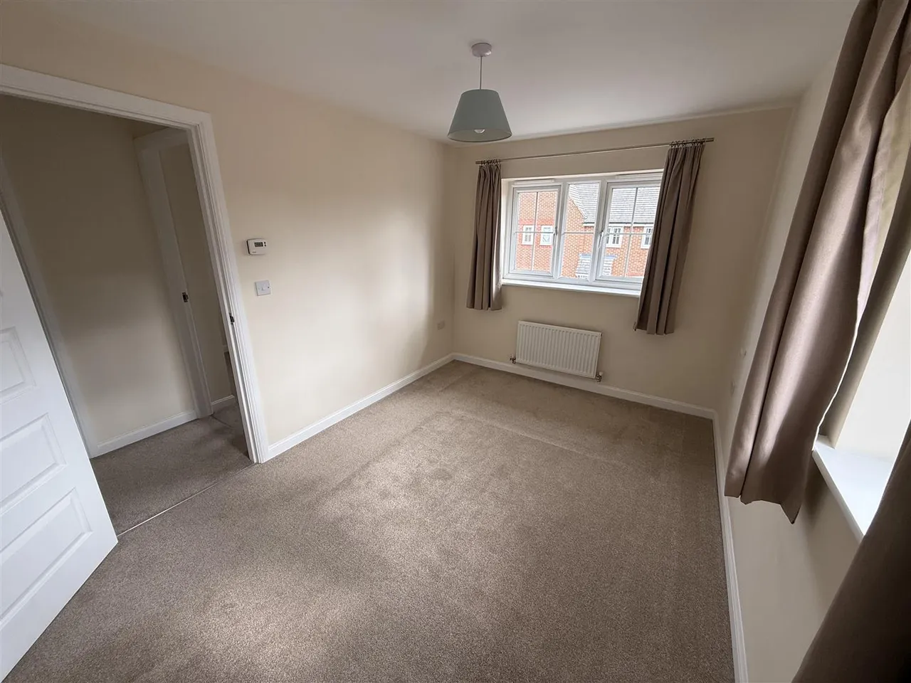 Glasgow Close, Church Gresley, DE11, photo 9