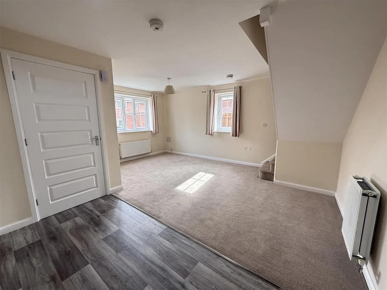 Glasgow Close, Church Gresley, DE11, photo 5