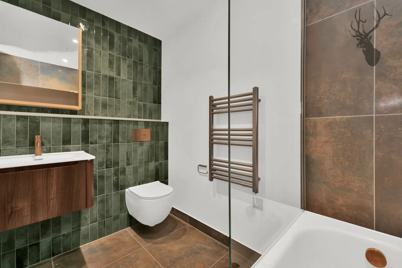 Morris Road, London, E14, photo 12