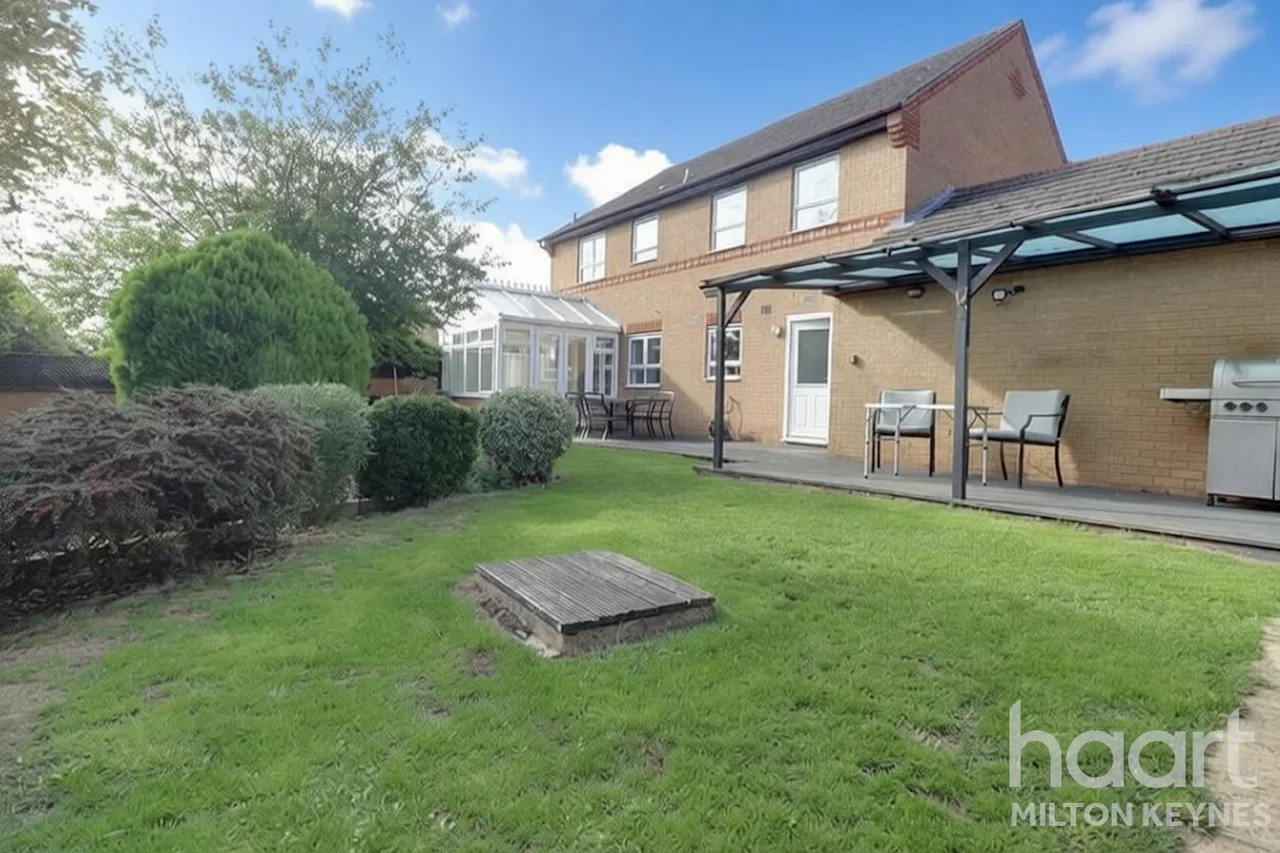 Bowland Drive, MK4, photo 22