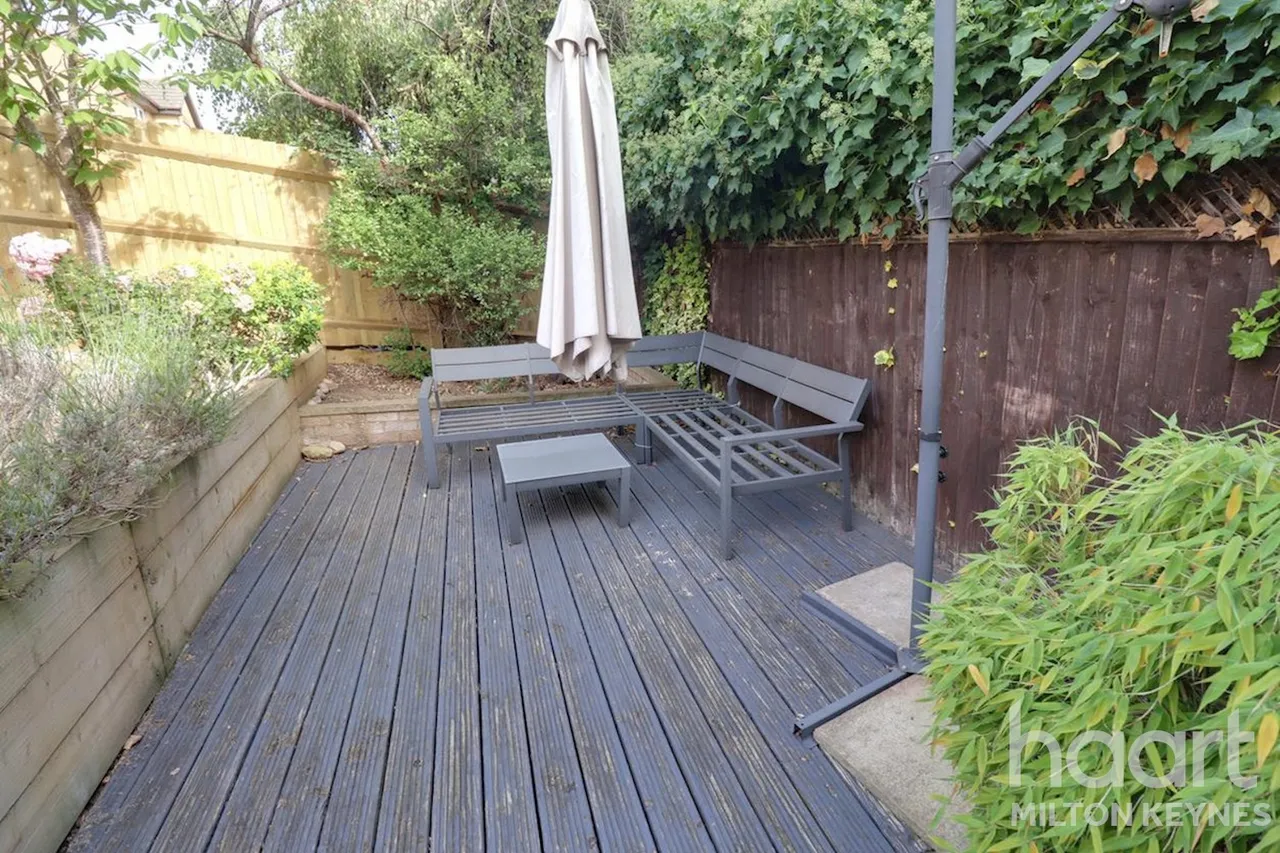 Bowland Drive, MK4, photo 24