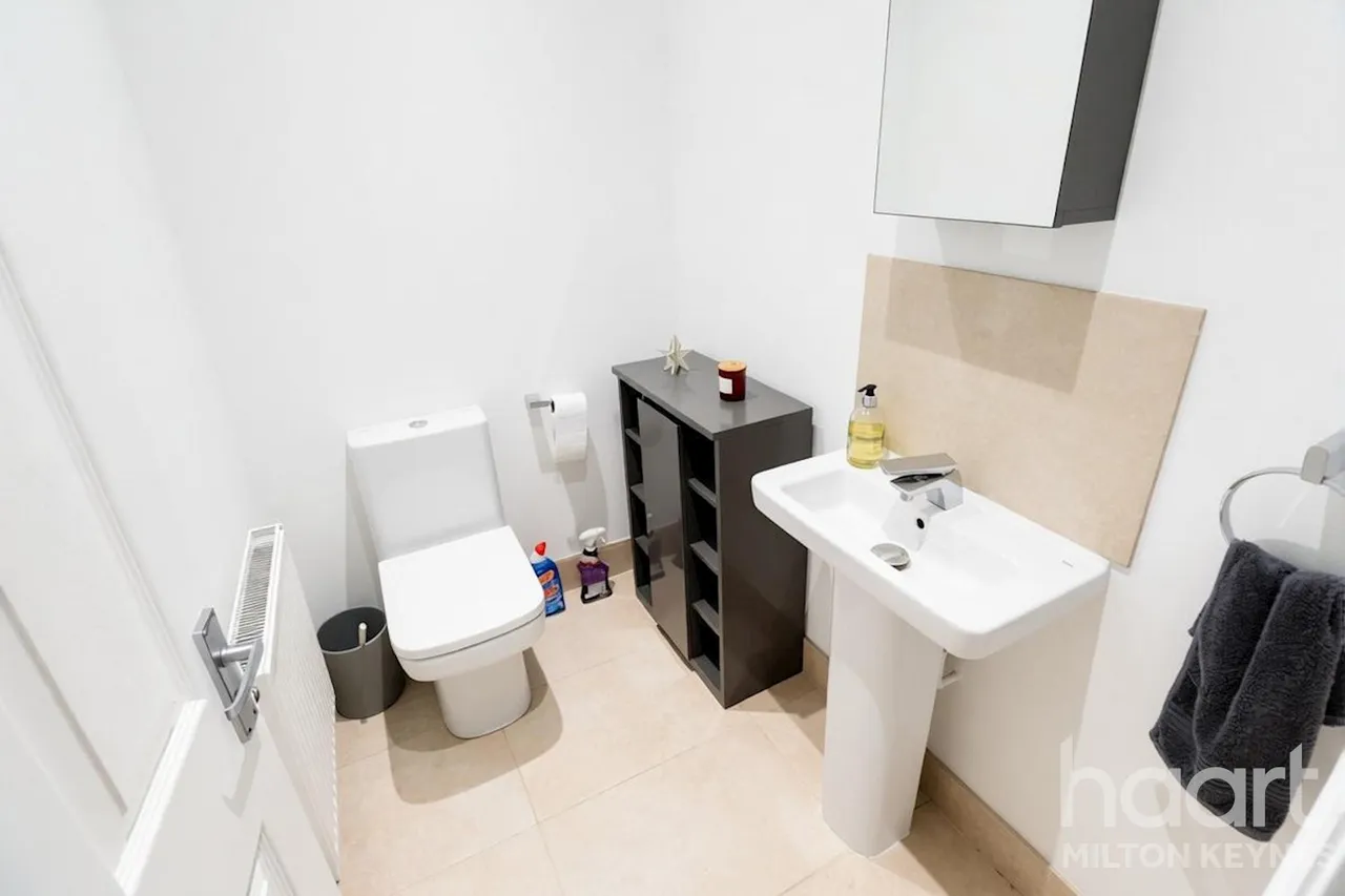 Bowland Drive, MK4, photo 5
