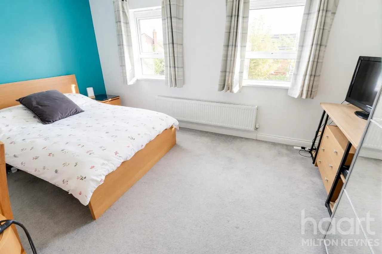 Bowland Drive, MK4, photo 16