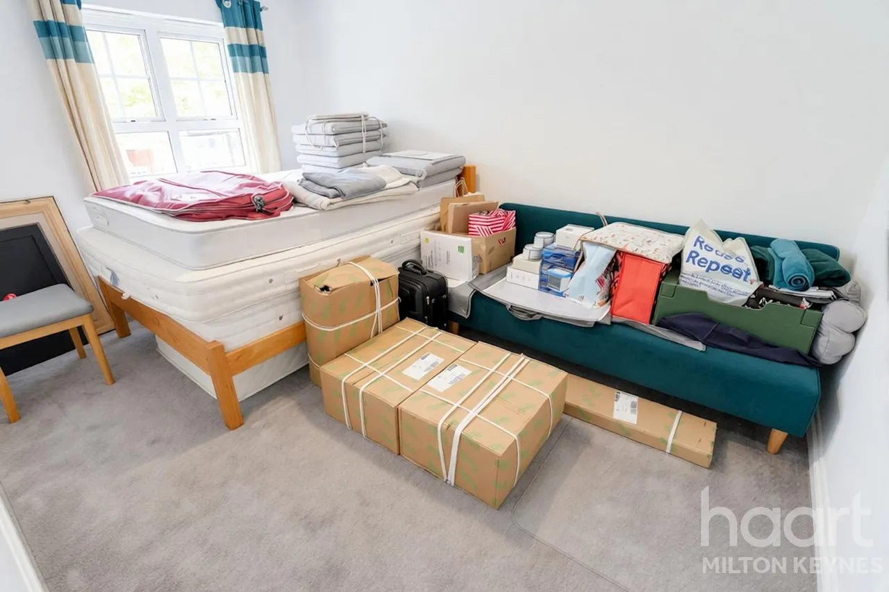Bowland Drive, MK4, photo 18