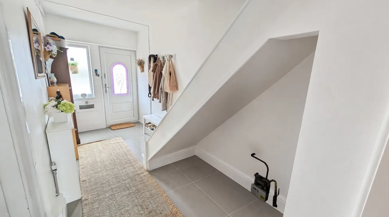 Cleeve Road, Yate, BS37, photo 8