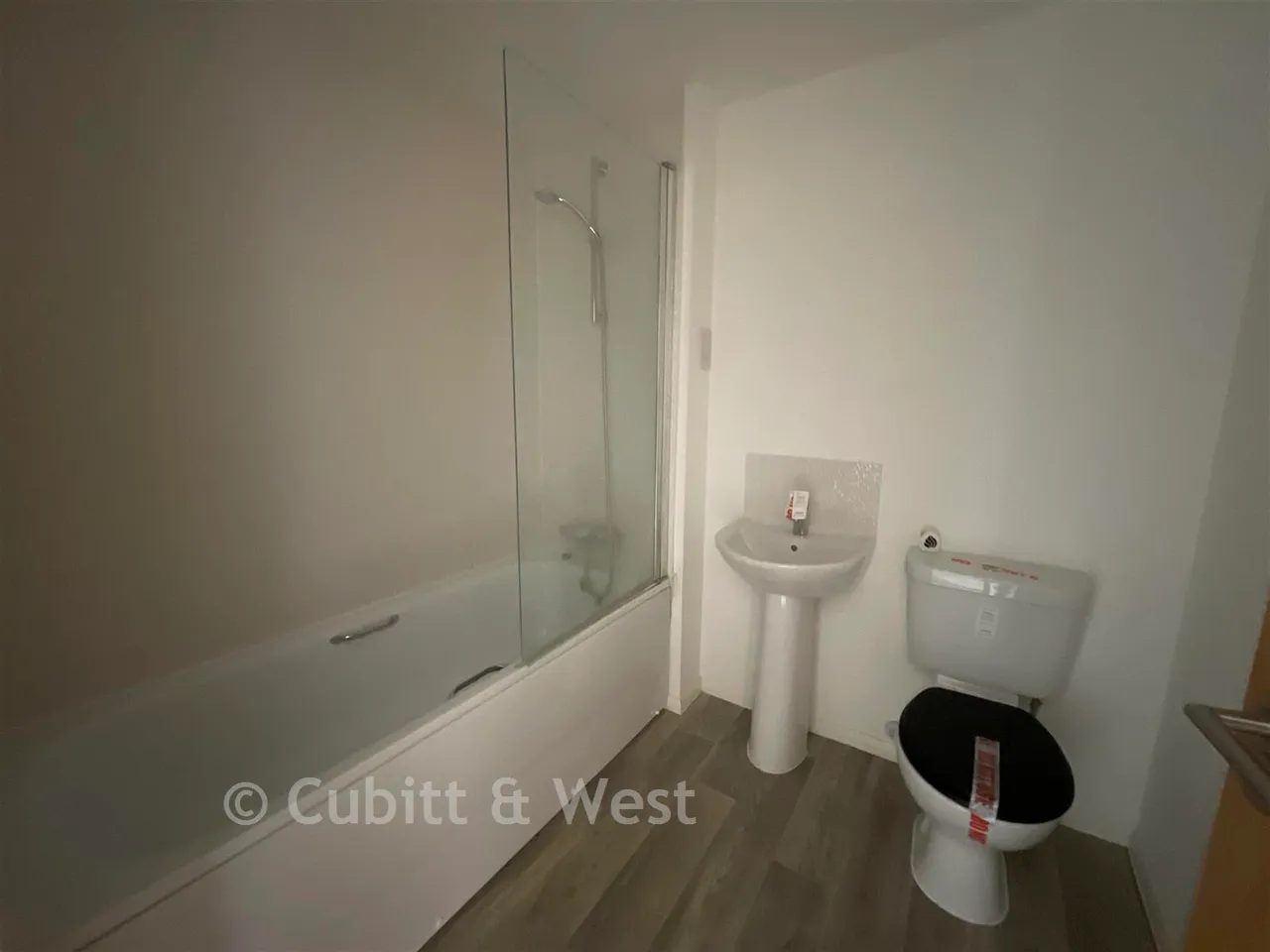Knight Gardens, Arundel, BN18, photo 7