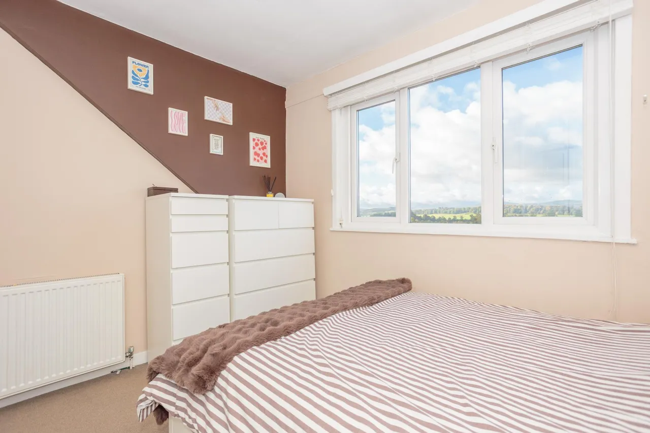 Woodside Terrace, Dumfries, DG2, photo 16