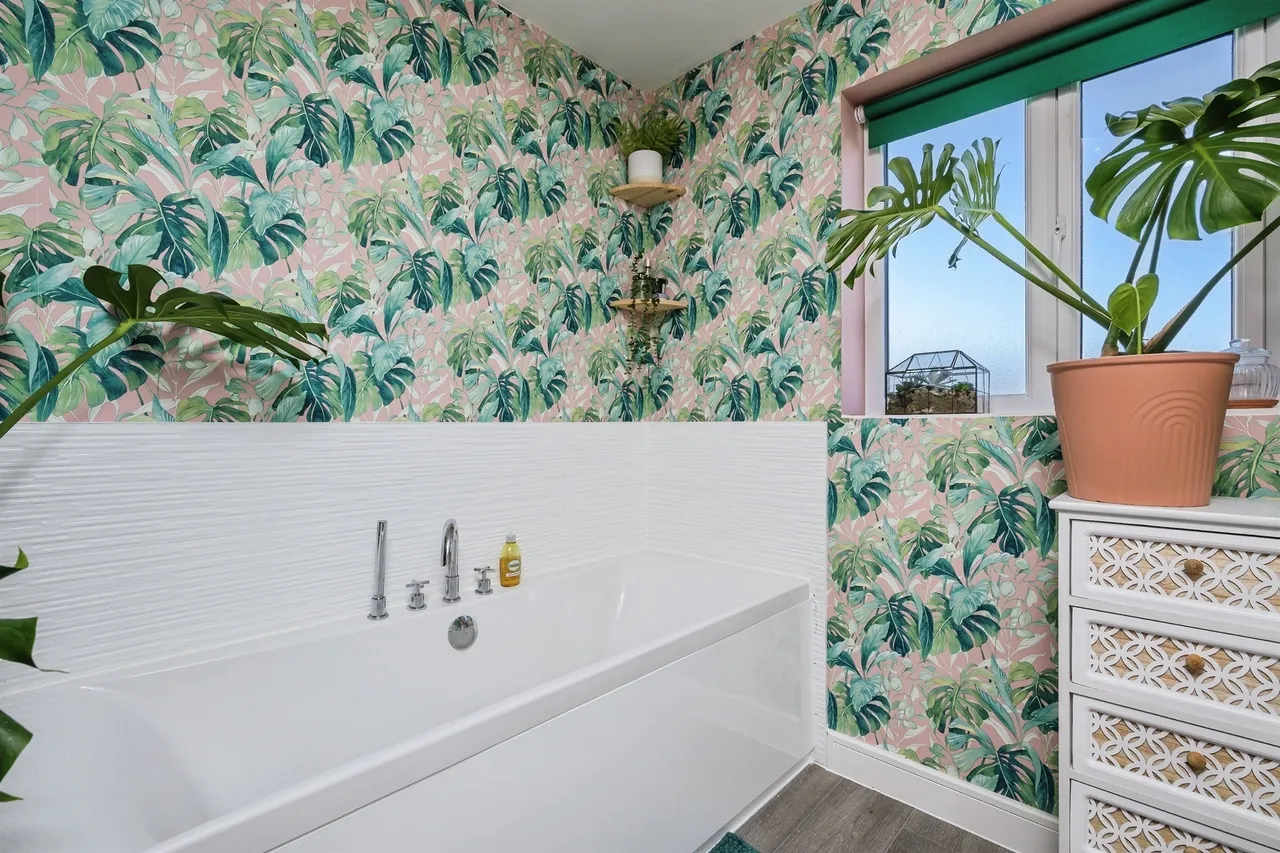 Rainbow View, Sherford, PL9, photo 13