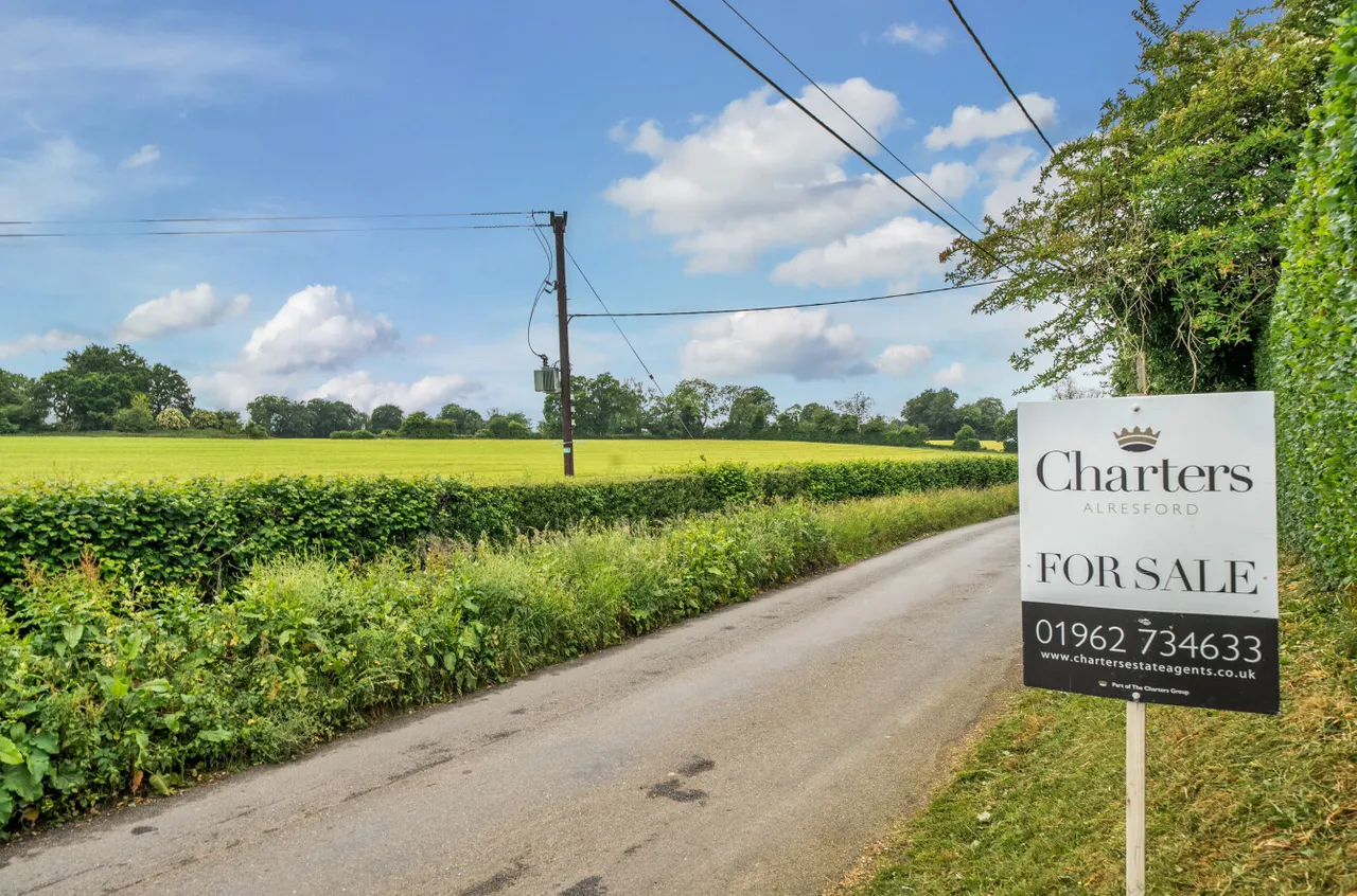 Gascoigne Lane, Ropley, SO24, photo 20