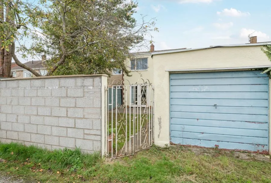 Bradville Gardens, Long Ashton, BS41, photo 4