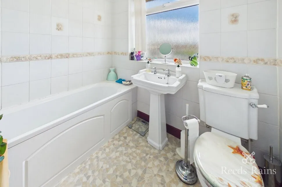Orion Crescent, Leeds, West Yorkshire, LS10, photo 11