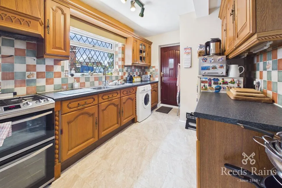 Orion Crescent, Leeds, West Yorkshire, LS10, photo 5
