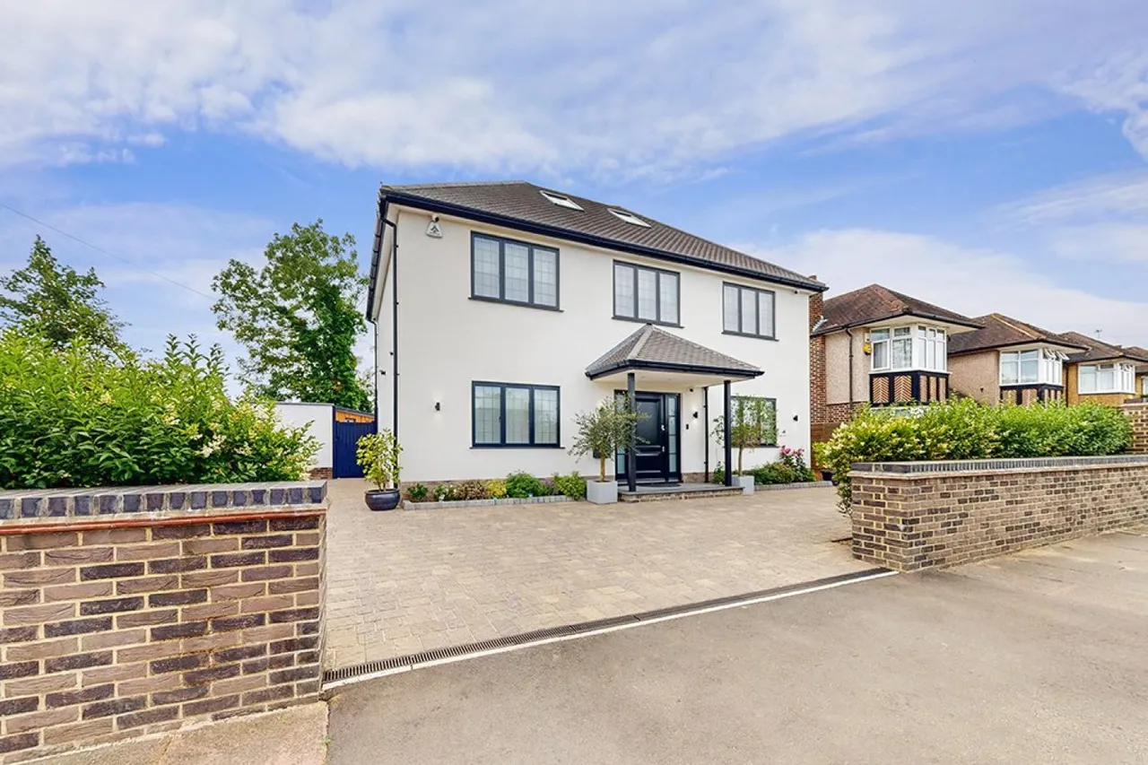 6 bed house for sale, Abercorn Road, Stanmore, HA7
