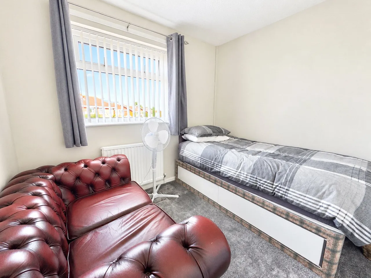 Headington Road, Saughall Massie, CH49, photo 11