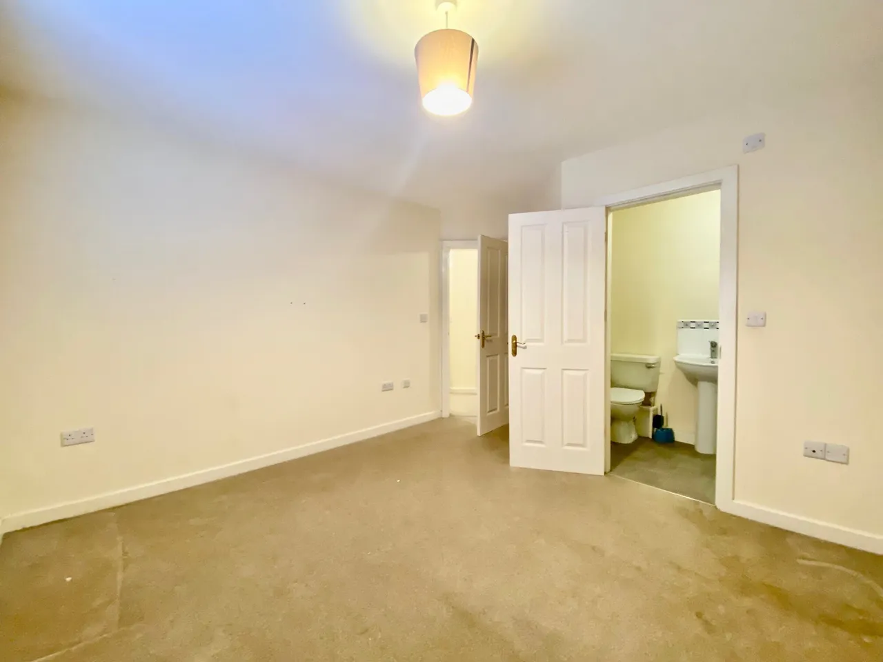 Chadwick Court, Bamber Bridge, PR5, photo 6