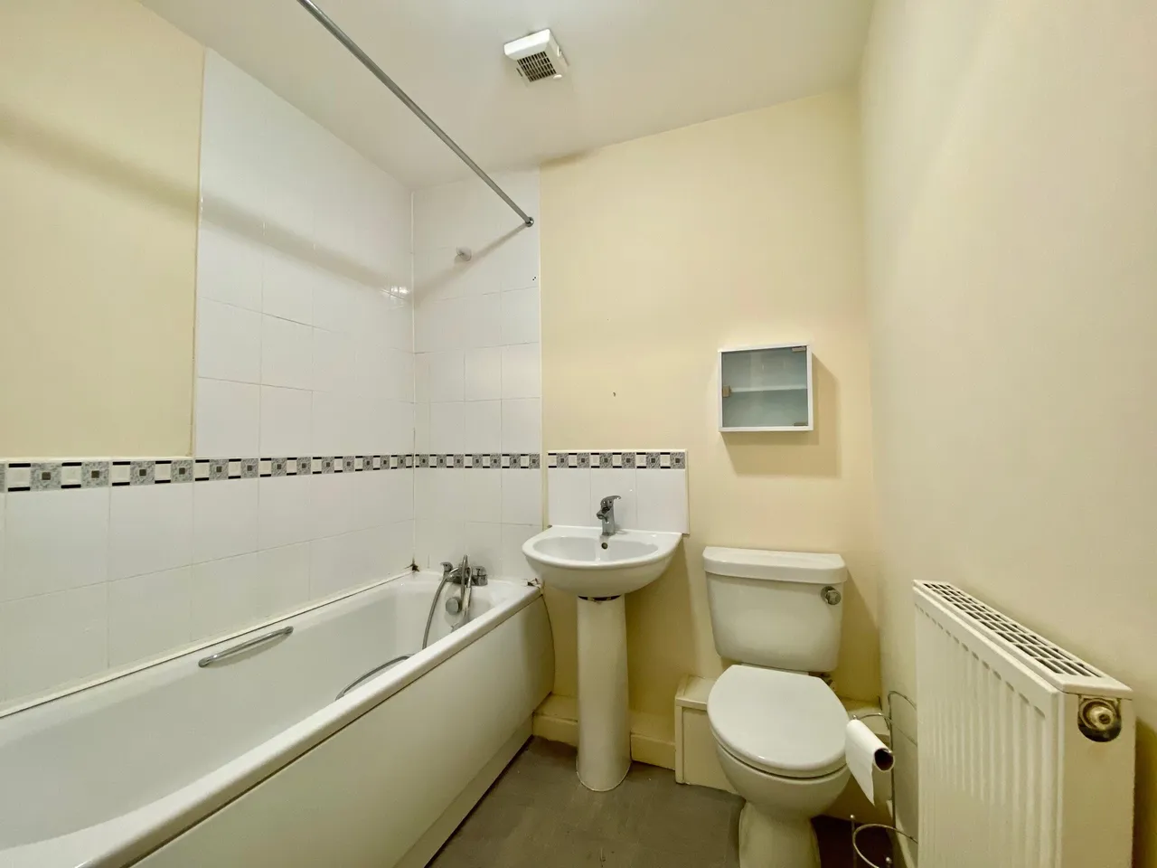 Chadwick Court, Bamber Bridge, PR5, photo 3