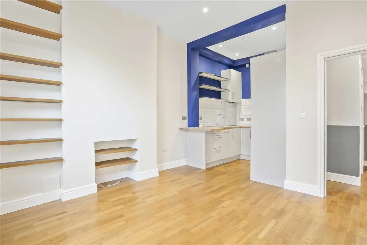 Hornsey Road, London, photo 4
