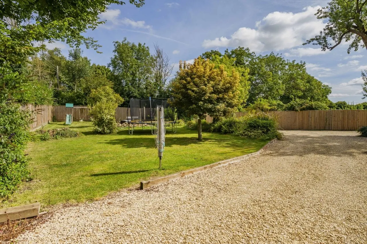 Pear Tree Cottage, Crudwell, SN16, photo 7