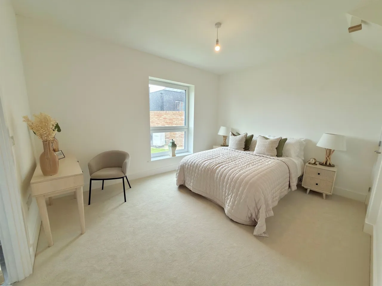 Swindon Road, Highworth, SN6, photo 15