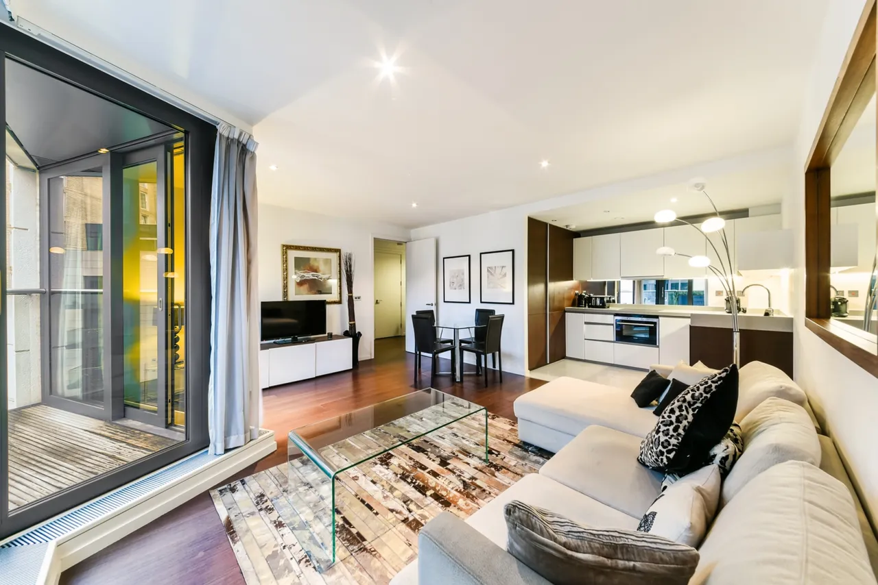 2 bed flat to rent, Baltimore Wharf, Canary Wharf, E14