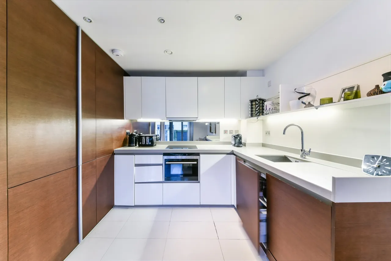 Baltimore Wharf, Canary Wharf, E14, photo 2
