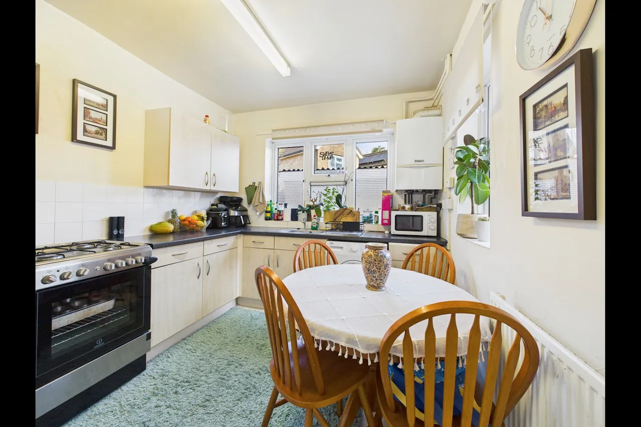 Bateson Road, Cambridge, CB4, photo 8