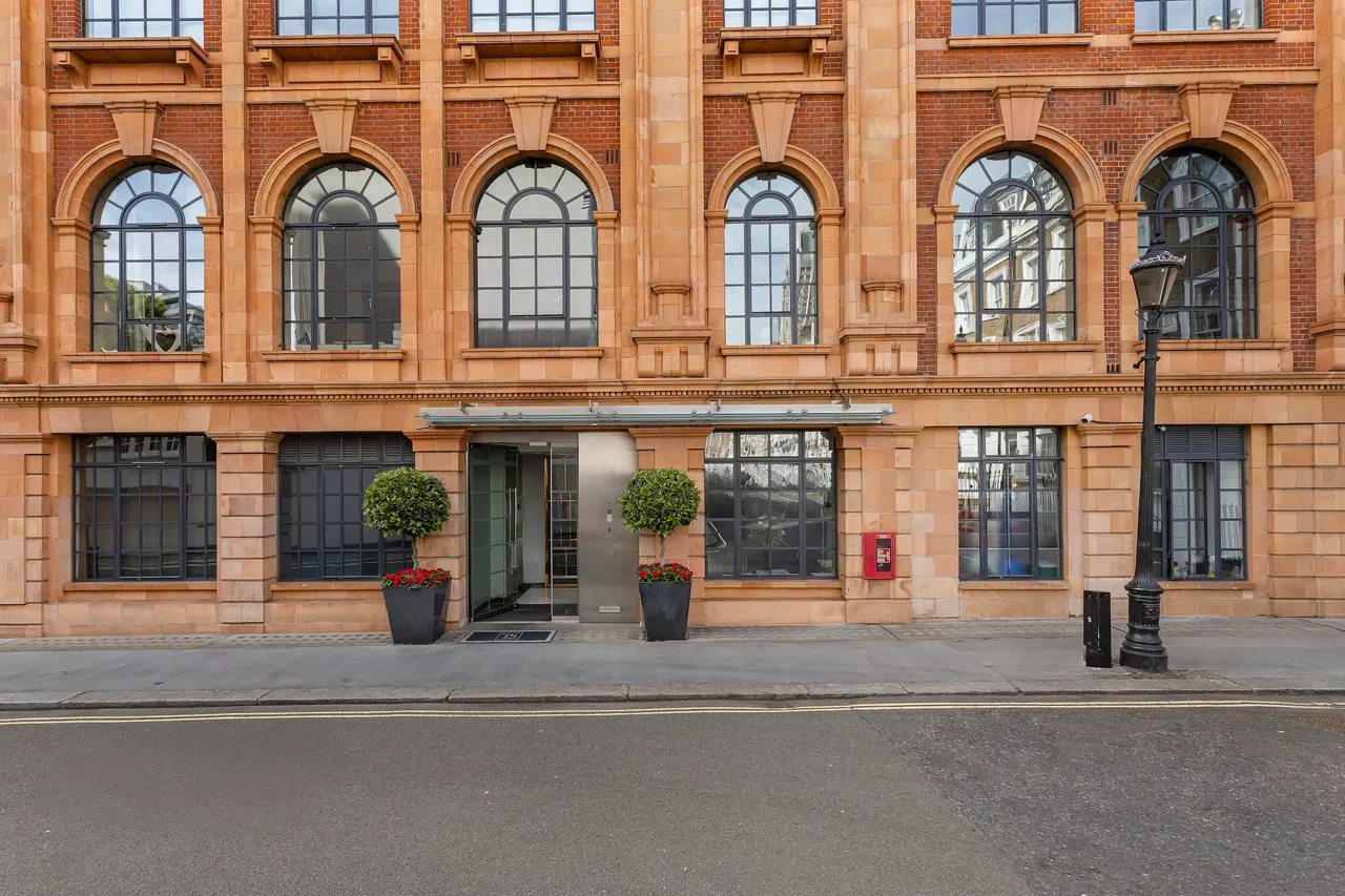 Trevor Square, Knightsbridge, London, photo 10