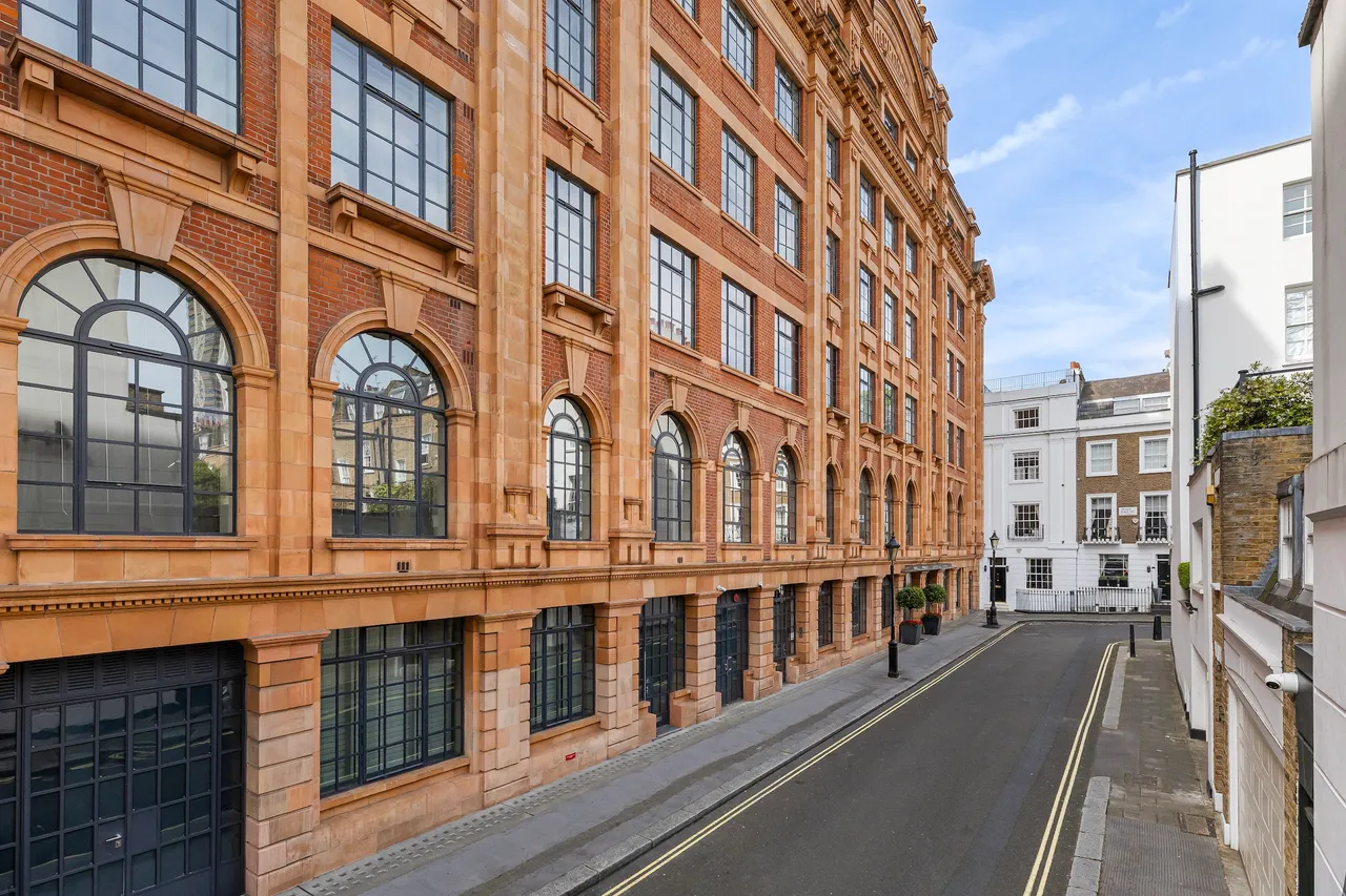 Trevor Square, Knightsbridge, London, photo 11
