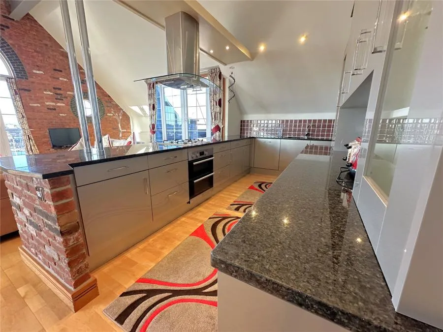 Silver Strand West, Sovereign Harbour North, BN23, photo 4