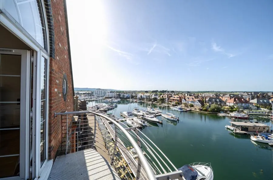 Silver Strand West, Sovereign Harbour North, BN23, photo 3