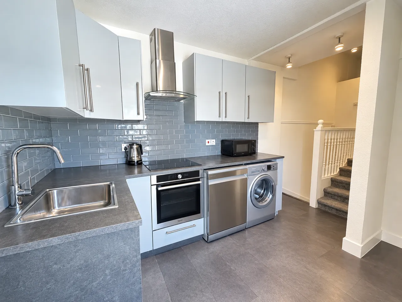 Vicarage Lane, Stratford, E15, photo 4