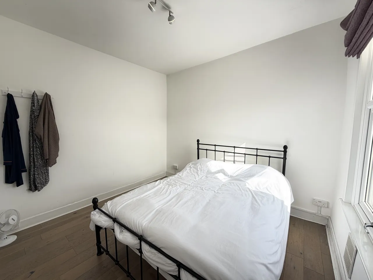 Vicarage Lane, Stratford, E15, photo 7