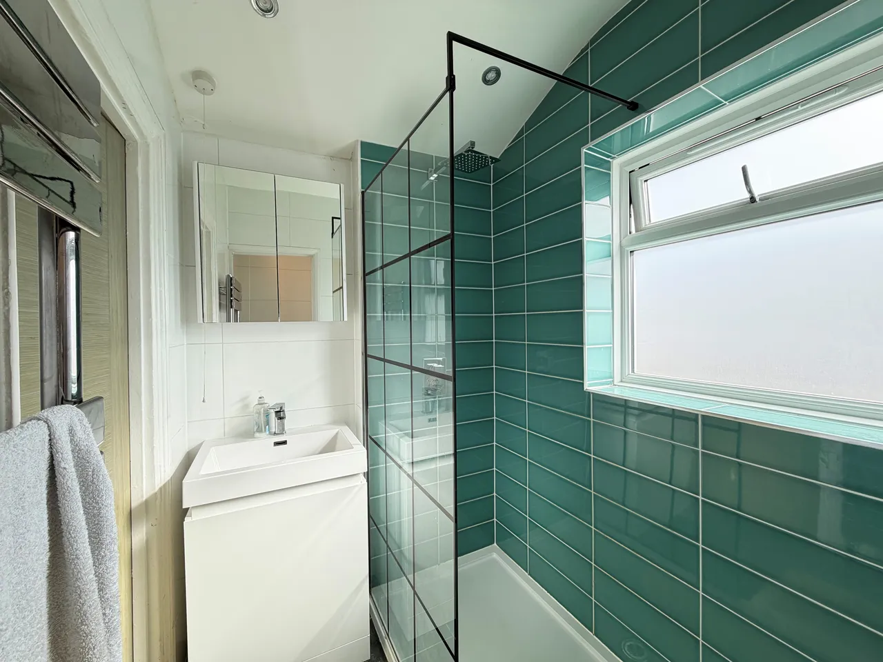Vicarage Lane, Stratford, E15, photo 8