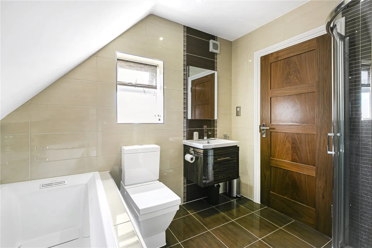 Parkgate Crescent, Hadley Wood, EN4 0NW, photo 22